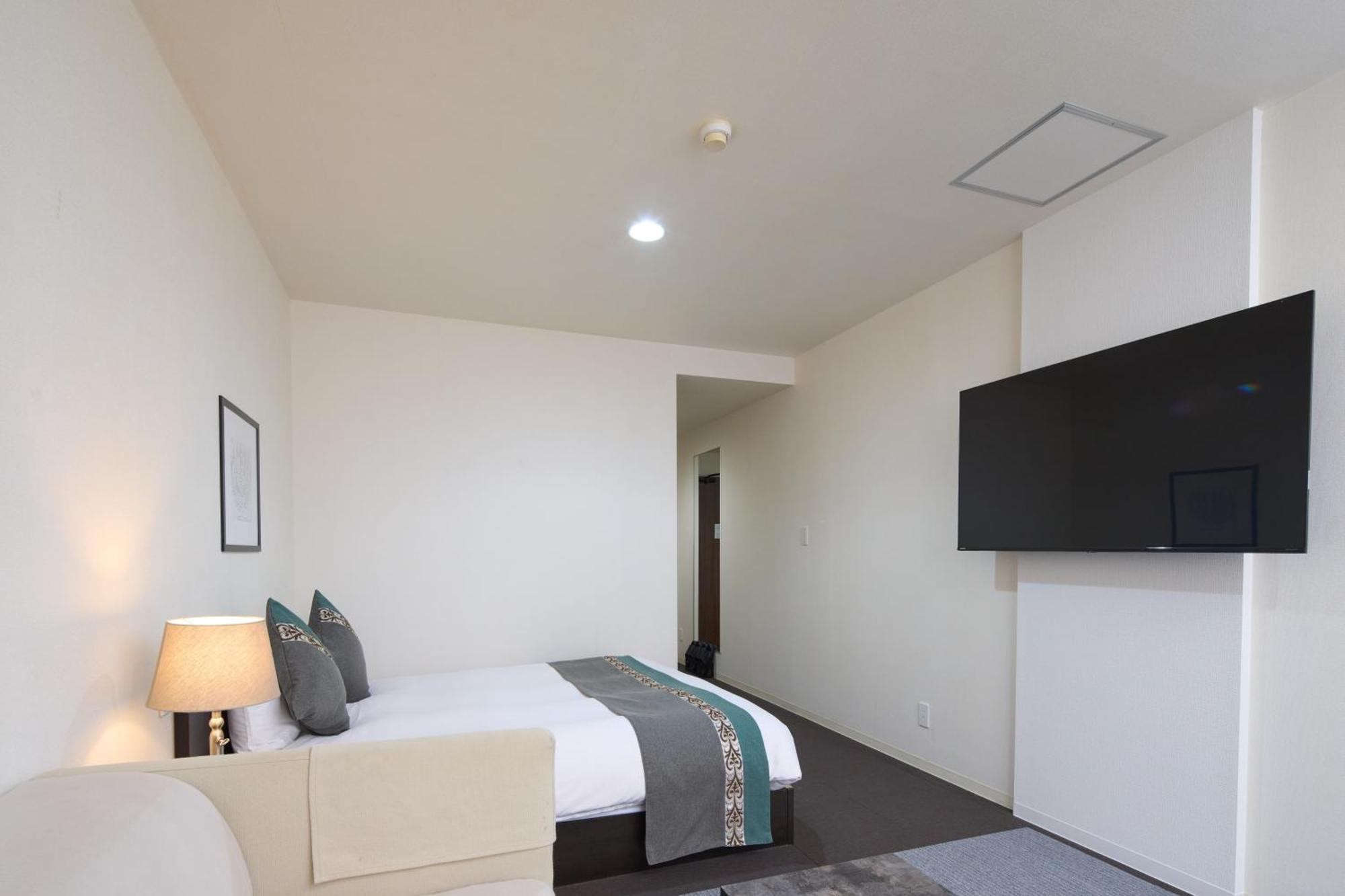 Hotel Tohkai Ацуги Екстериор снимка