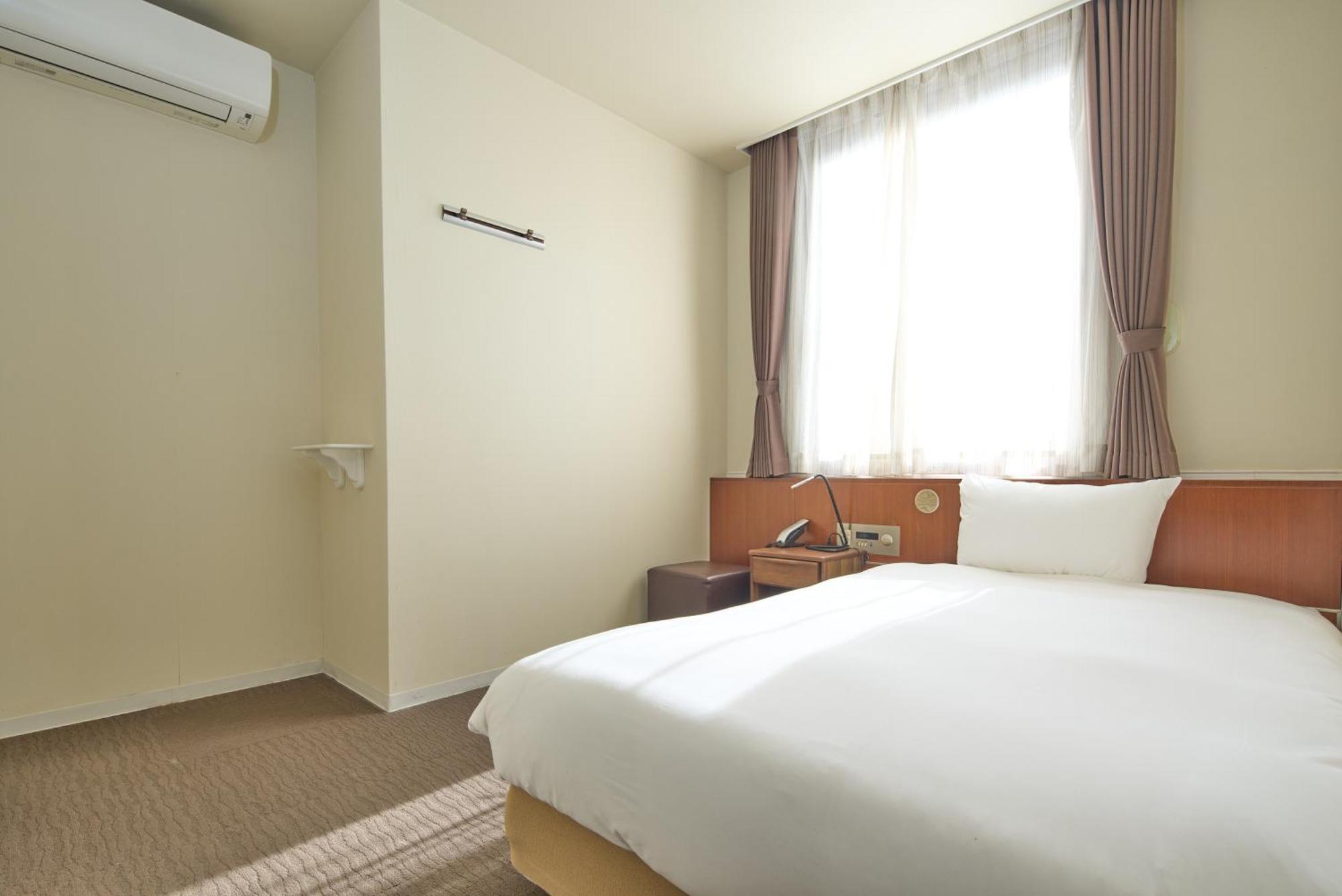 Hotel Tohkai Ацуги Екстериор снимка
