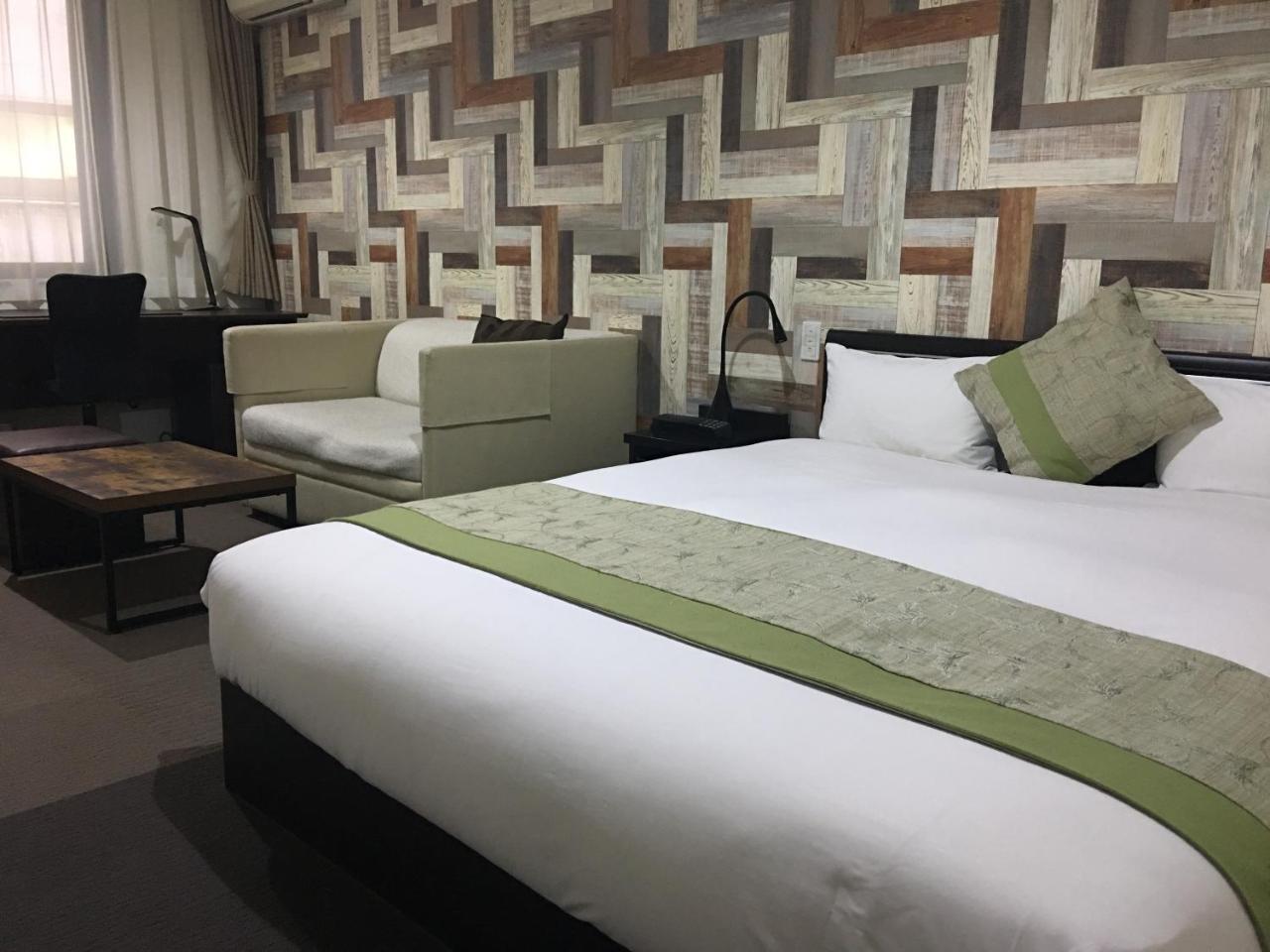 Hotel Tohkai Ацуги Екстериор снимка